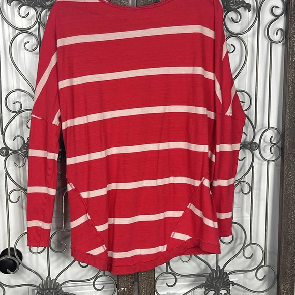 Free People
We The Free Upstate - Women's Striped Long Sleeve Sweatshirt - Picture 6 of 10